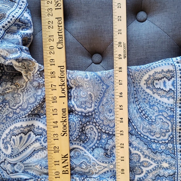 NWOT Blue & White Boho Top M - Picture 4 of 6